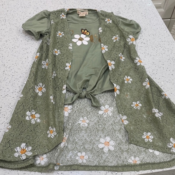Girls Floral Lace Vest and T-Shirt Set size small - Picture 5 of 7
